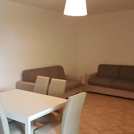 Apartamento Makarska Con Giardino Privato