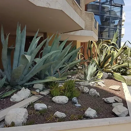 Makarska Con Giardino Privato Apartamento Roseto Degli Abruzzi